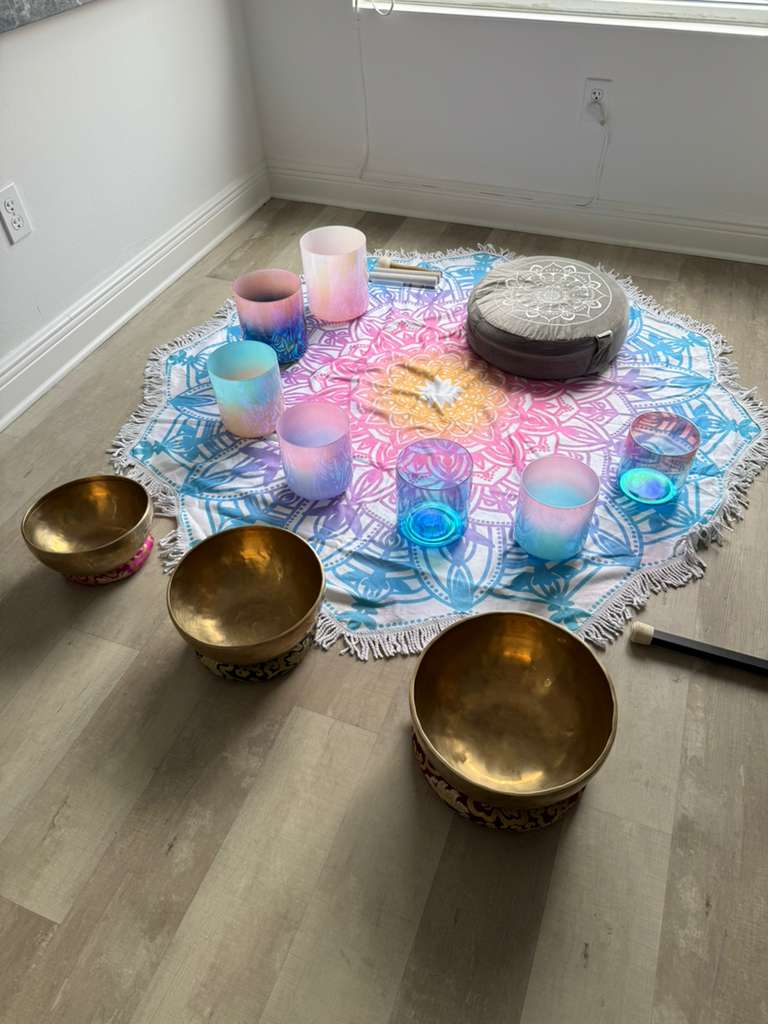 Intimate Home Sound Bath